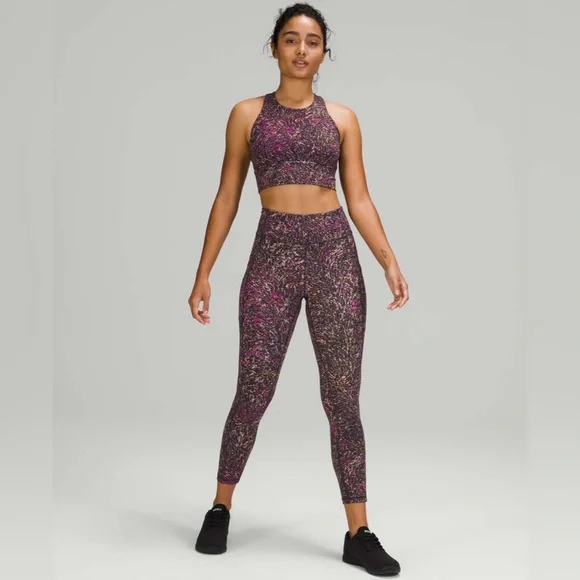 NWOT Lululemon Wunder Train bra/leggings set, size 8, Topography Multi - Picture 2 of 15